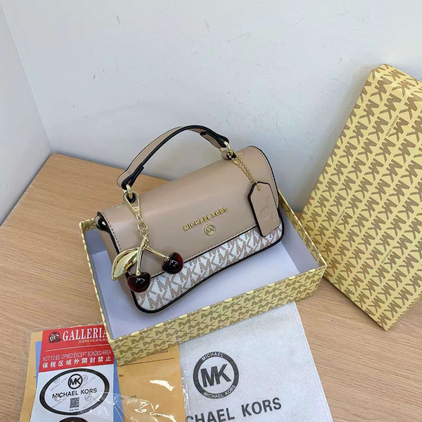 Tas selempang wanita Michael K - Women'S Bags Of Michael Kors ulasan dan harga
