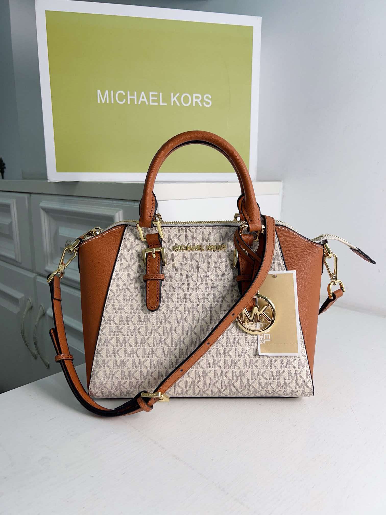 Tas tangan wanita Michael Kors - Women'S Bags Of Michael Kors ulasan dan harga